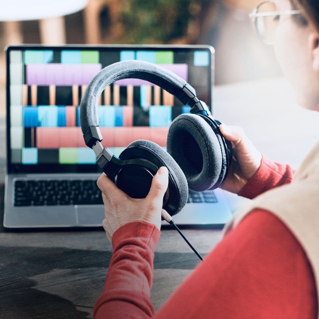 Mês do DJ e do diagramador: Máquinas ideais para esses profissionais