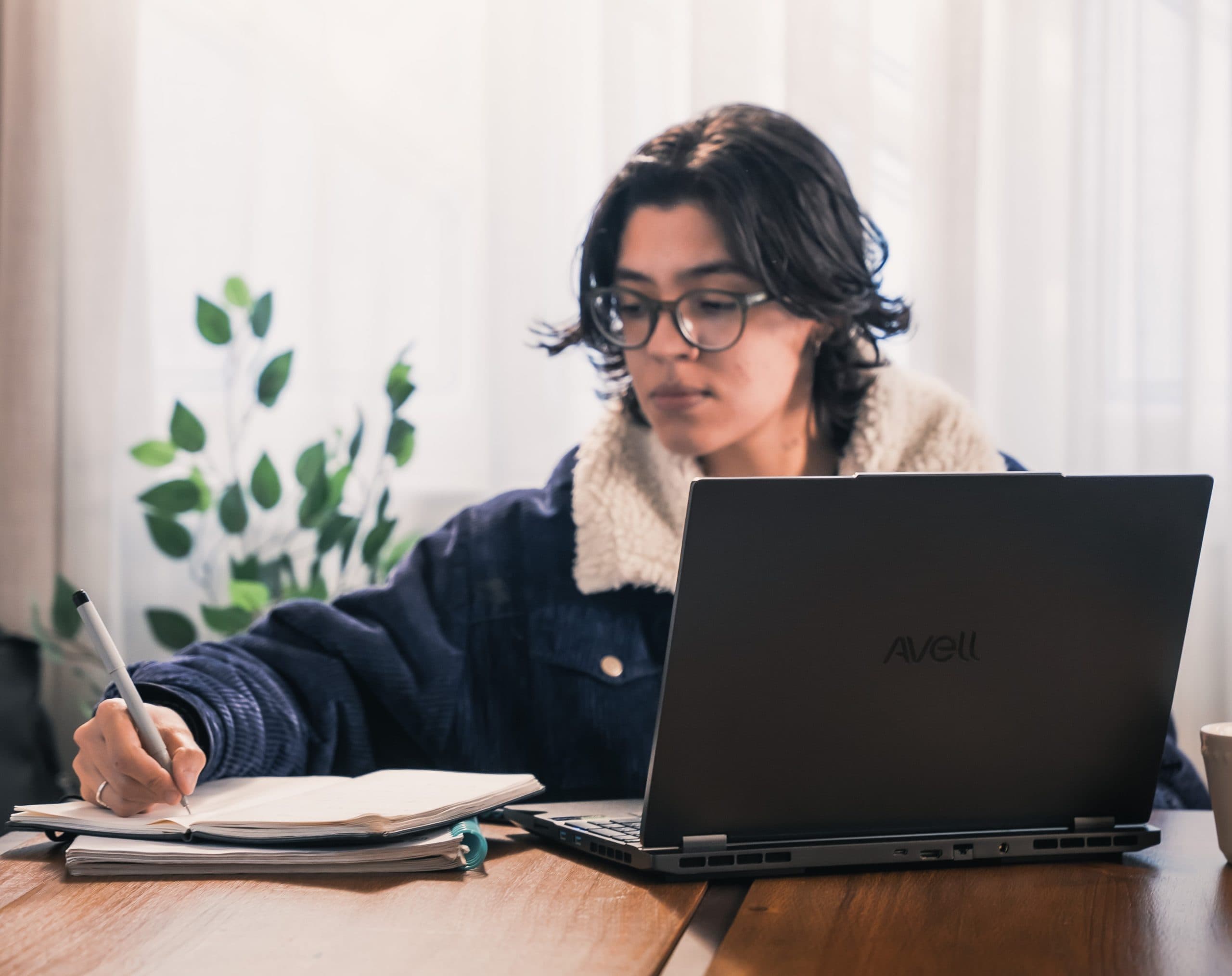 Notebook para estudante: o que avaliar antes de comprar